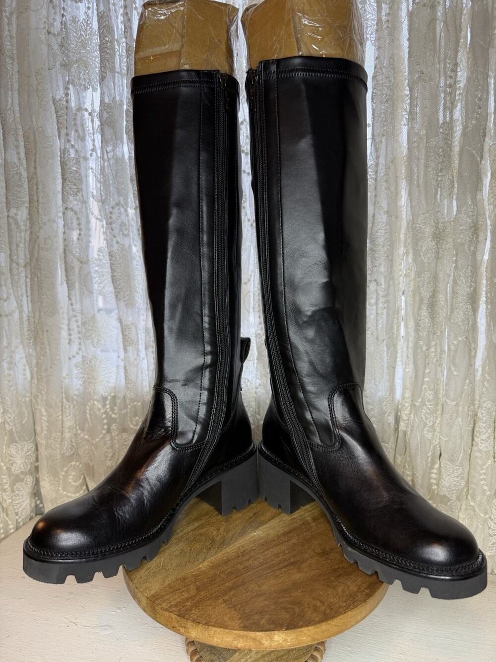 NWOB Paul Green Bravo Knee High Leather Lug Sole Boots Black US 6